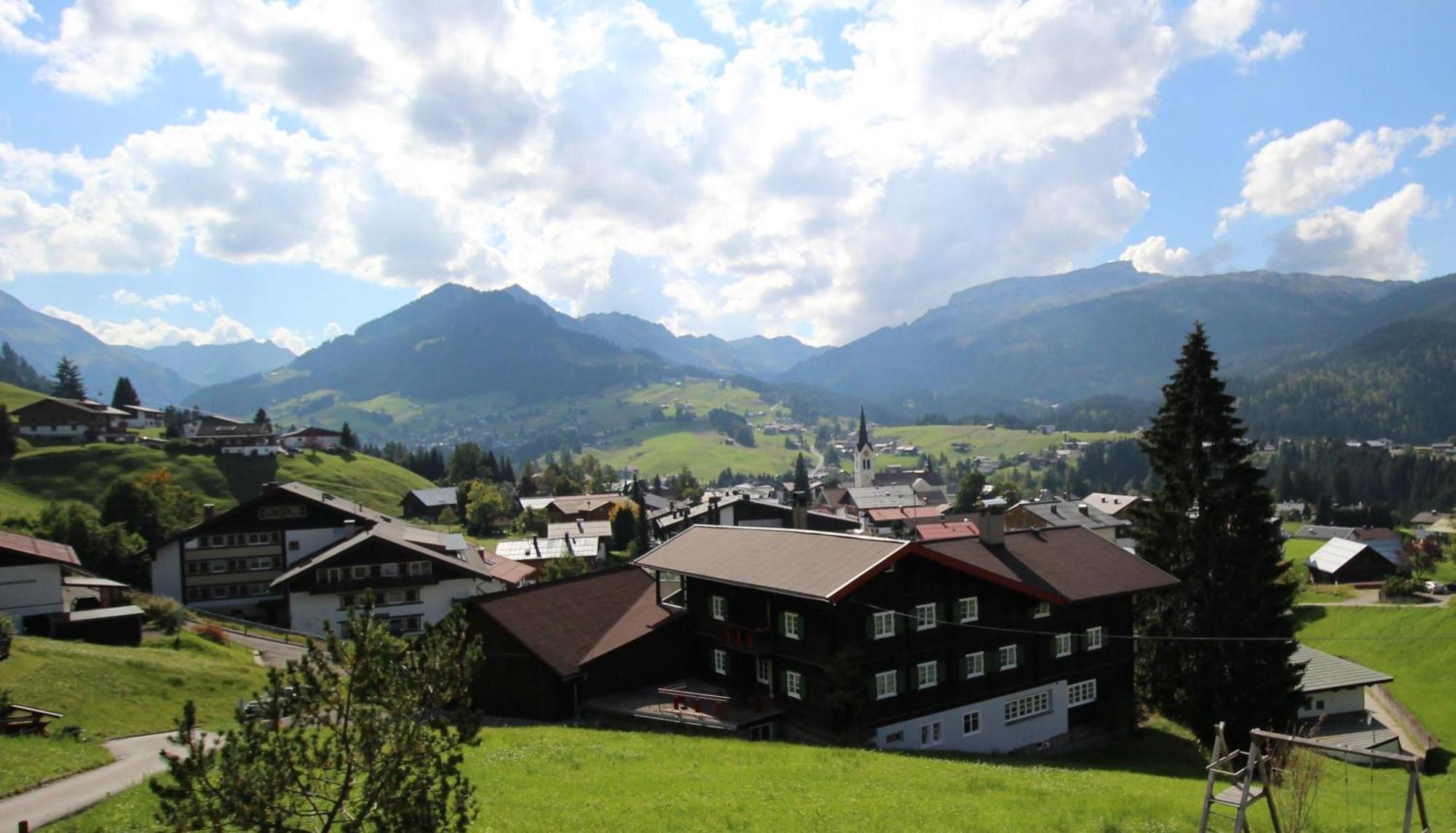 Gaestehaus Alpina Riezlern Exterior photo